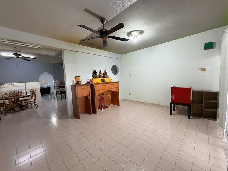 2-storey Terraced House for Sale in Taman Bukit Kempas (Tampoi) - Jun Xiong Tan - PropertyGuru.com.my