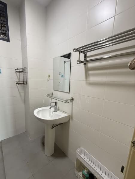 Service Residence for Rent at Palazio - Shinee Thoong - Bathroom - PropertyGuru.com.my
