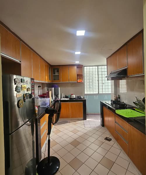 Condominium for Sale at Pelangi Kondominium (Sentul) - Vetri Kumar - Kitchen - PropertyGuru.com.my