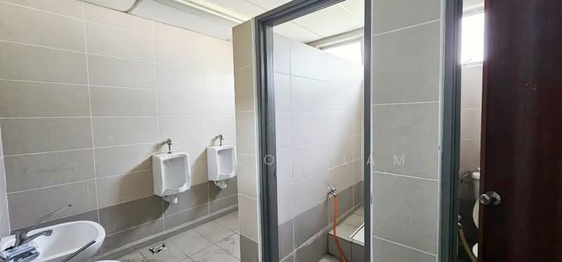 Harvest Green @ Sime Darby Business Park untuk Untuk Disewa - RM 66,000 /bulan, Mac 2026 - Bathroom - PropertyGuru.com.my