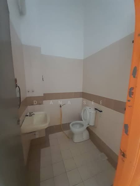 2-storey Terraced House for Rent in Taman Meru (Klang) - Diana See - Bathroom - PropertyGuru.com.my