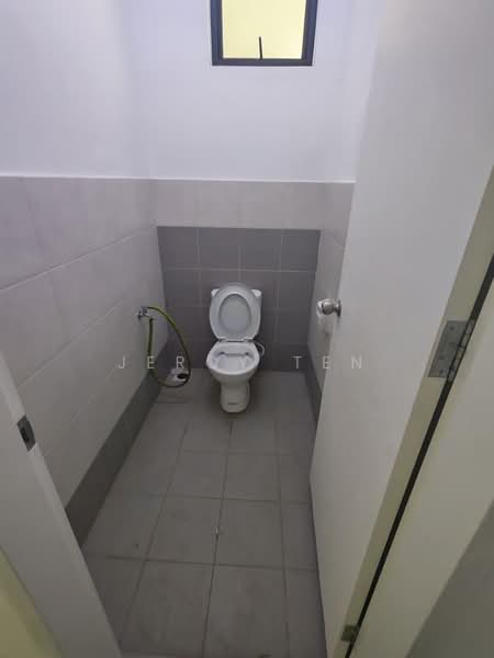 Shop / Office for Rent in Skudai (Johor) - Jercy Ten - Bathroom - PropertyGuru.com.my