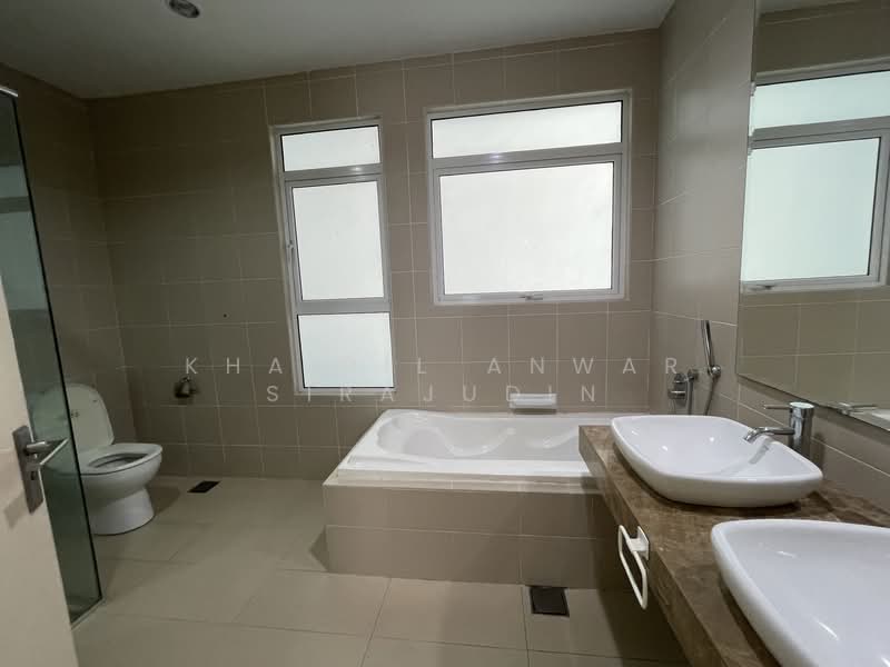 Condominium for Rent at Amaya Saujana - Khairil Anwar Sirajudin - Bathroom - PropertyGuru.com.my