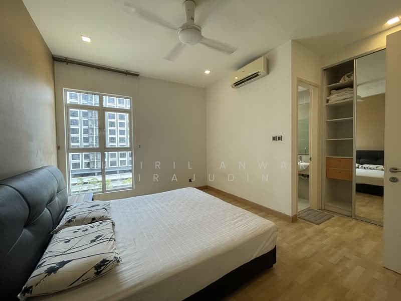 Condominium for Rent at Amaya Saujana - Khairil Anwar Sirajudin - Bedroom - PropertyGuru.com.my