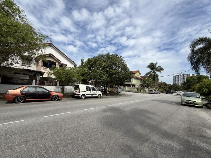 Semi-Detached House for Sale in Bandar Baru Sri Petaling (Sri Petaling) - Hetha Chan - Exterior - PropertyGuru.com.my