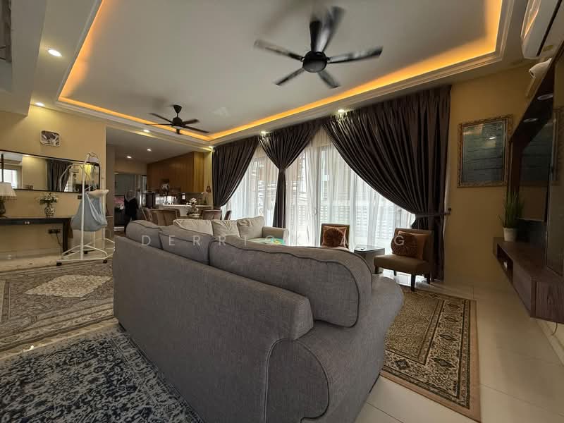 Rumah Teres 2-Tingkat untuk Dijual di Elmina (Shah Alam) - Derrick Ang - Living Room - PropertyGuru.com.my