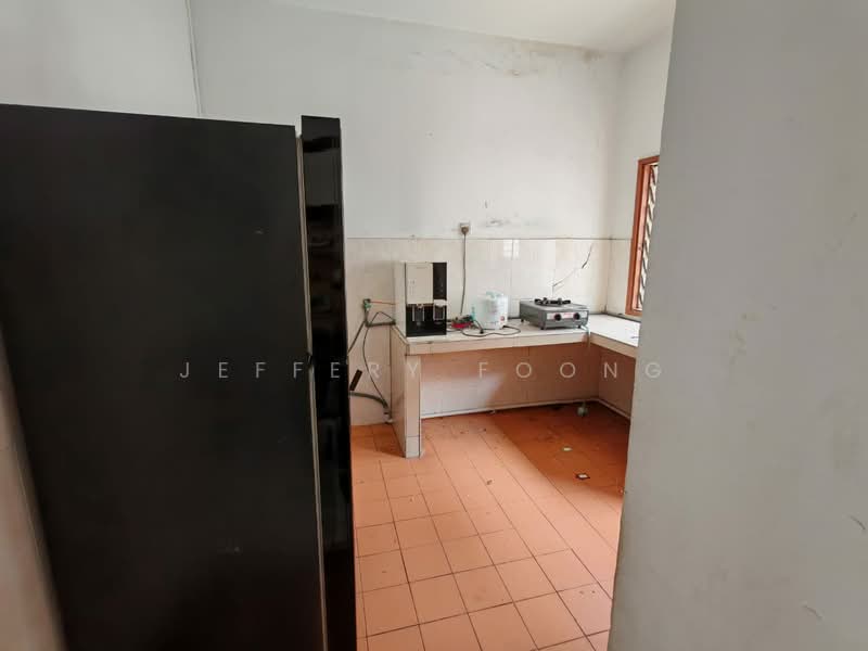 Taman Puncak Jalil untuk Untuk Disewa - RM 2,300 /bulan, Mac 2026 - Kitchen - PropertyGuru.com.my