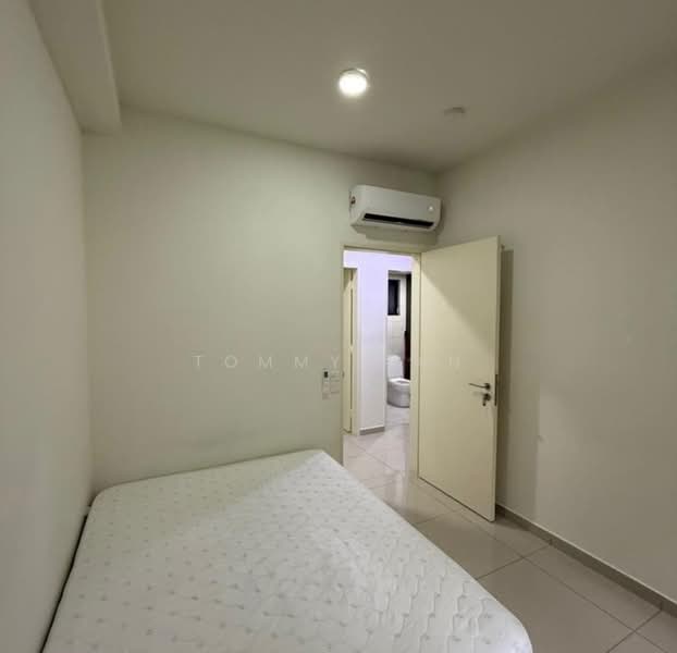 Service Residence for Rent at D'Cosmos Residences - TOMMY TAN - Bedroom - PropertyGuru.com.my