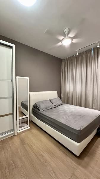 i-Santorini untuk Untuk Disewa - RM 2,400 /bulan, Mac 2026 - Bedroom - PropertyGuru.com.my