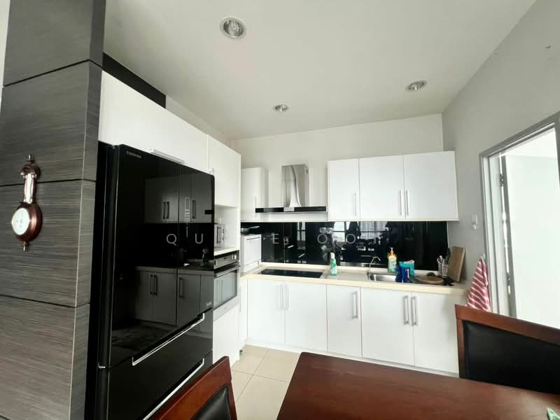 Birch Regency @ Penang Times Square untuk Untuk Disewa - RM 3,500 /bulan, Mac 2026 - Kitchen - PropertyGuru.com.my