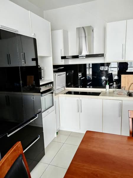 Birch Regency @ Penang Times Square untuk Untuk Disewa - RM 3,500 /bulan, Mac 2026 - Kitchen - PropertyGuru.com.my