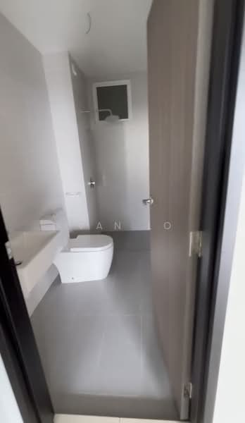 TRELLIS RESIDENCES untuk Untuk Disewa - RM 2,099 /bulan, Mac 2026 - Bathroom - PropertyGuru.com.my