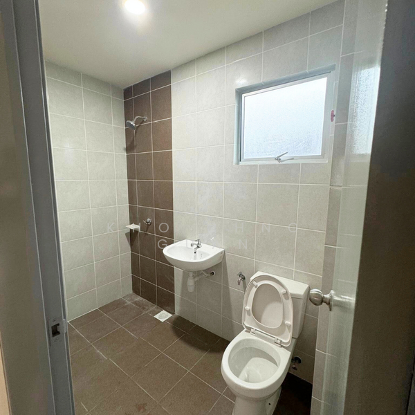 2-storey Terraced House for Rent in Kuala Selangor (Selangor) - Kho Chng Guan - Bathroom - PropertyGuru.com.my