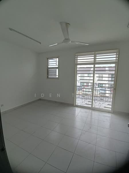 2-storey Terraced House for Sale in Taman Pulai Mutiara (Iskandar Puteri (Nusajaya)) - Iden Tan - Interior - PropertyGuru.com.my