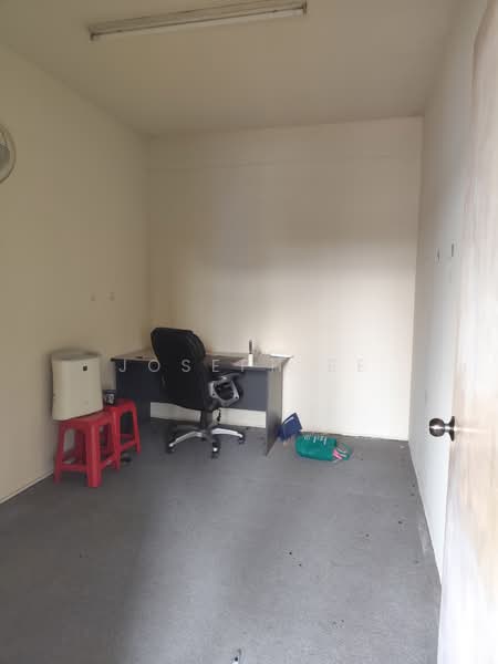 Shop / Office for Rent in Taman Perling (Perling) - Joseph Ee - Study - PropertyGuru.com.my