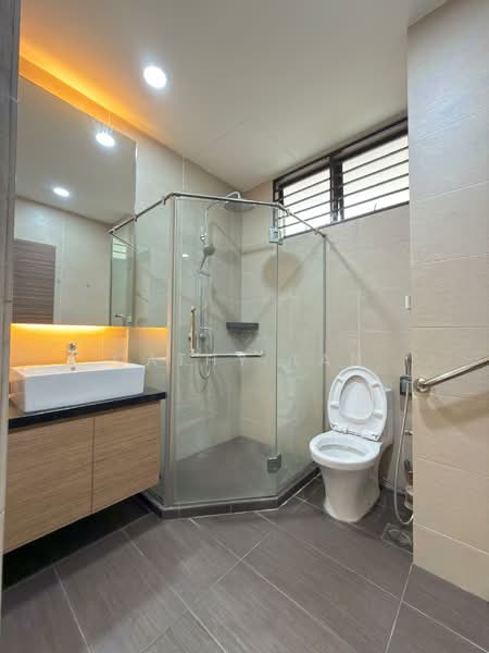 Bukit Kesenangan untuk Untuk Disewa - RM 15,000 /bulan, Mac 2026 - Bathroom - PropertyGuru.com.my