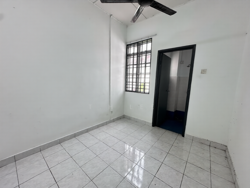 Terraced House for Sale in Bandar Puteri Klang (Klang) - T.H Lee - Interior - PropertyGuru.com.my