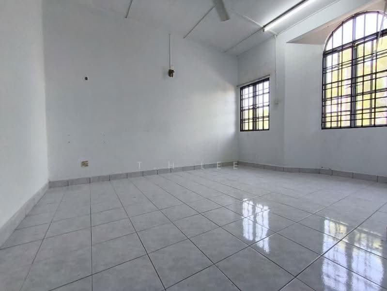 Terraced House for Sale in Bandar Puteri Klang (Klang) - T.H Lee - Interior - PropertyGuru.com.my