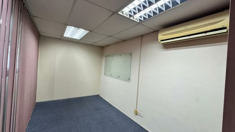 Shop for Rent in Bandar Sri Damansara (Selangor) - Jun How - Interior - PropertyGuru.com.my