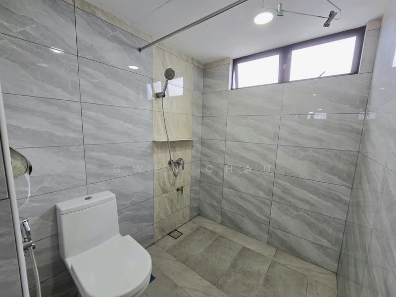 Condominium for Sale at Vista Kiara - Gwen Chan - Master bathroom - PropertyGuru.com.my