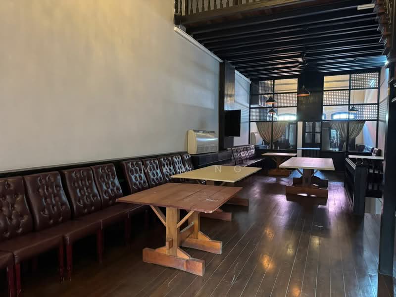 Georgetown 2.5 Storey Shop Move In Condition 3000sf untuk Untuk Disewa - RM 7,000 /bulan, Mac 2026 - Interior - PropertyGuru.com.my