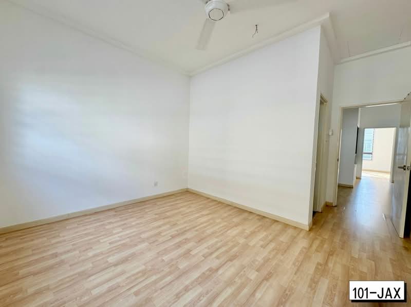 2-storey Terraced House for Sale in Bandar Bukit Raja (Klang) - KH Chong - Interior - PropertyGuru.com.my