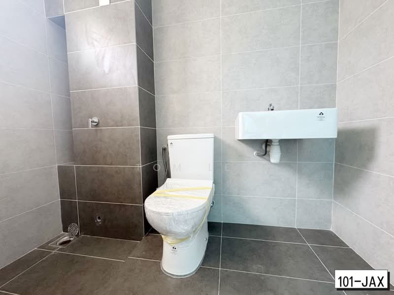 Laelia Kota Bayuemas Klang 1.5-Storey House untuk Untuk Dijual - RM 690,000, Mac 2026 - PropertyGuru.com.my