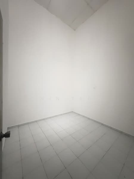 1-storey Terraced House for Sale in Taman Kota Masai (Pasir Gudang) - Win Tan - Interior - PropertyGuru.com.my