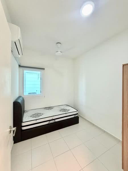 i-Santorini untuk Untuk Disewa - RM 2,000 /bulan, Mac 2026 - Bedroom - PropertyGuru.com.my