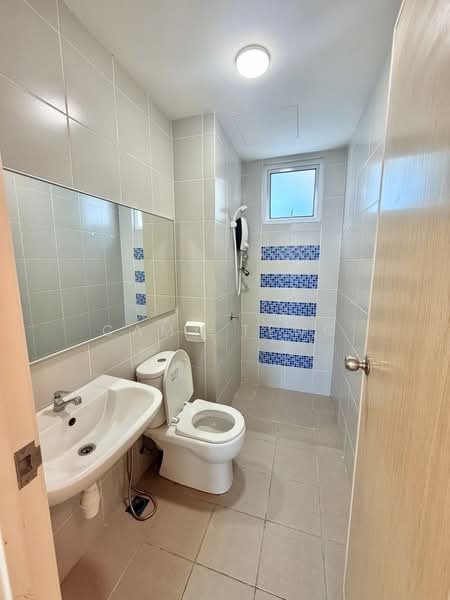 i-Santorini untuk Untuk Disewa - RM 2,000 /bulan, Mac 2026 - Bathroom - PropertyGuru.com.my