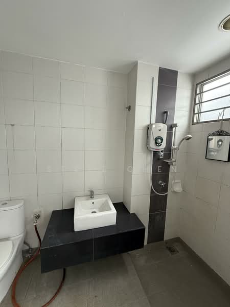 2-storey Terraced House for Rent in Rawang (Selangor) - Steve Chen - Bathroom - PropertyGuru.com.my