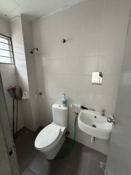 2-storey Terraced House for Rent in Rawang (Selangor) - Steve Chen - Bathroom - PropertyGuru.com.my