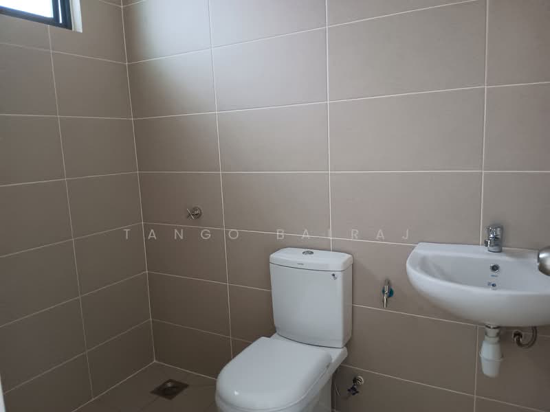 2-storey Terraced House for Rent in Seremban (Negeri Sembilan) - Tango Balraj - Bathroom - PropertyGuru.com.my