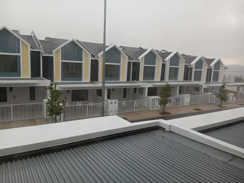 2-storey Terraced House for Rent in Seremban (Negeri Sembilan) - Tango Balraj - Exterior - PropertyGuru.com.my