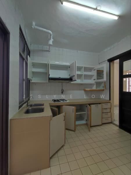 Apartment for Rent at Subang Perdana Goodyear Court 8 - Jeslyne Low - Kitchen - PropertyGuru.com.my