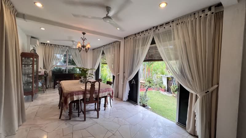 Semi-Detached House for Sale in Tanjung Tokong (Penang) - Dee Land - Dining Room - PropertyGuru.com.my