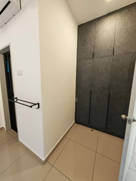 Sky Awani Residensi 3 untuk Untuk Disewa - RM 1,500 /bulan, Mac 2026 - Interior - PropertyGuru.com.my