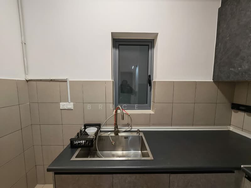 Sky Awani Residensi 3 untuk Untuk Disewa - RM 1,500 /bulan, Mac 2026 - Kitchen - PropertyGuru.com.my