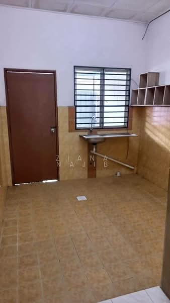 Meru untuk Untuk Dijual - RM 350,000, Mac 2026 - Kitchen meru klang - PropertyGuru.com.my