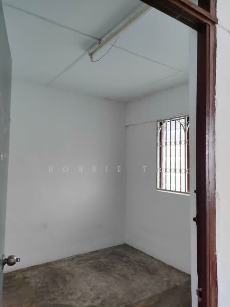 Rumah Flat untuk Disewa di Flat Taman Ungku Tun Aminah - Robbie Tan - PropertyGuru.com.my