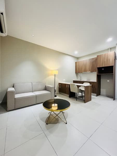 Service Residence for Sale at Dorsett Waterfront Subang - Max Chan - Living Room - PropertyGuru.com.my