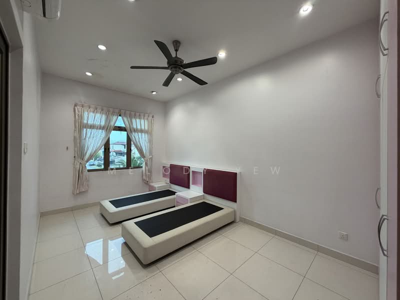 Semi-Detached House for Sale in Taman Sutera Utama (Skudai) - Melody Yew - PropertyGuru.com.my