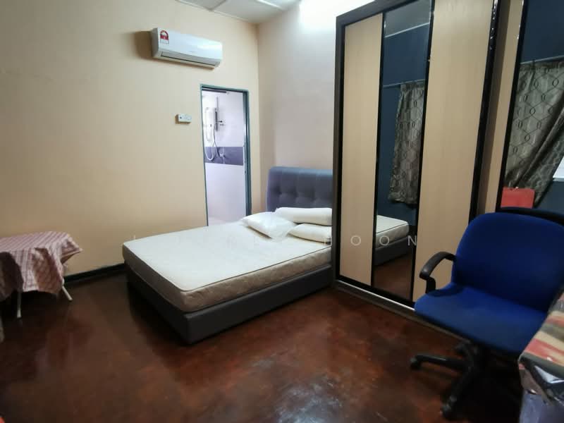 For Sale - Taman Paramount, Double Storey