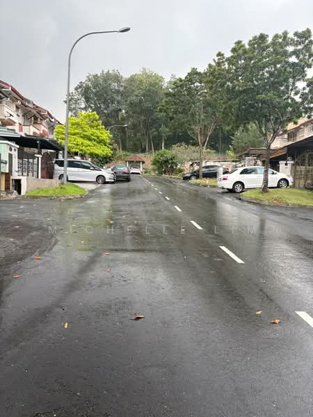 2.5-storey Terraced House for Sale in Taman Bukit Serdang (Seri Kembangan) - Michelle Lim - Exterior - PropertyGuru.com.my