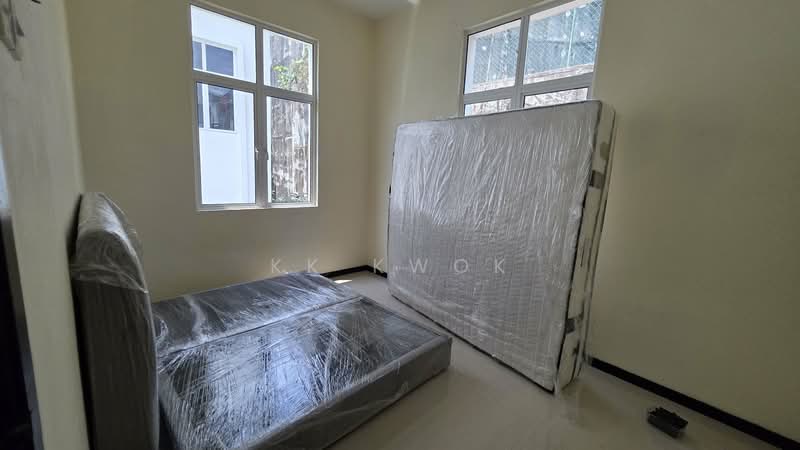 Semi-Detached House for Sale in Bayan Lepas (Penang) - KK Kwok - Bedroom - PropertyGuru.com.my