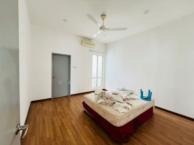 Anggun 2 Residence untuk Untuk Disewa - RM 2,800 /bulan, Mac 2026 - Bedroom - PropertyGuru.com.my