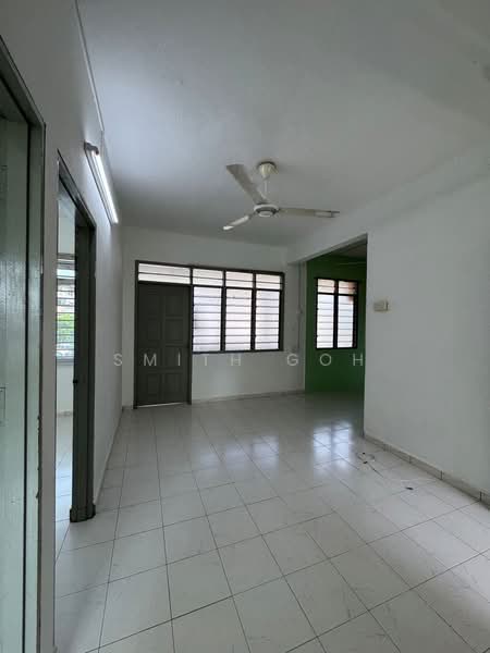 Flat for Sale at Flat Taman Perling - Smith Goh - Living Room - PropertyGuru.com.my