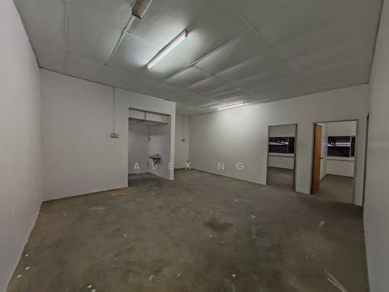 Factory for Rent in Taman Tan Sri Yaacob (Johor Bahru) - Alex Ng - Interior - PropertyGuru.com.my