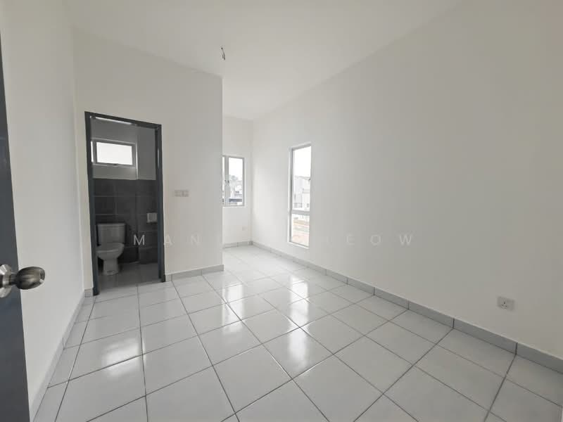Terraced House for Sale in Rawang (Selangor) - Mandy Cheow - Bathroom - PropertyGuru.com.my