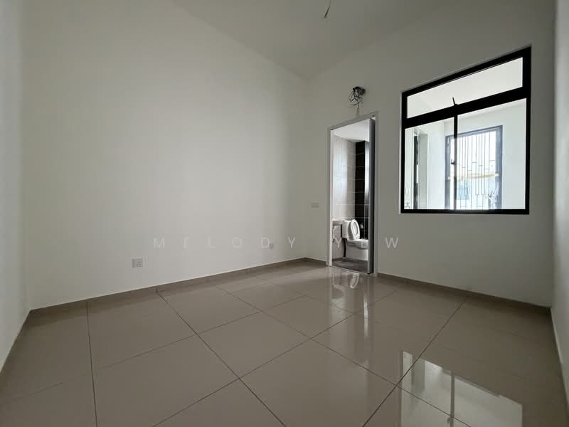 Terraced House for Sale in Bandar Putra (Kulai) - Melody Yew - Bathroom - PropertyGuru.com.my
